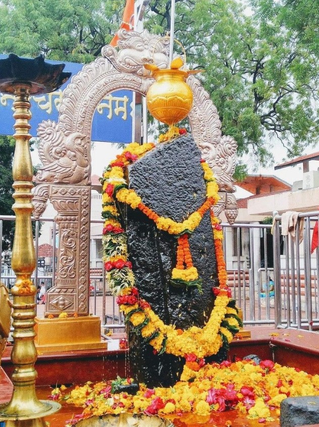 car on rent in shirdi